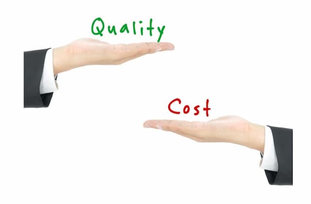 品質とコストのバランスを表すイメージ画像
